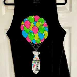 Into the am men’s medium drop the bass tank top